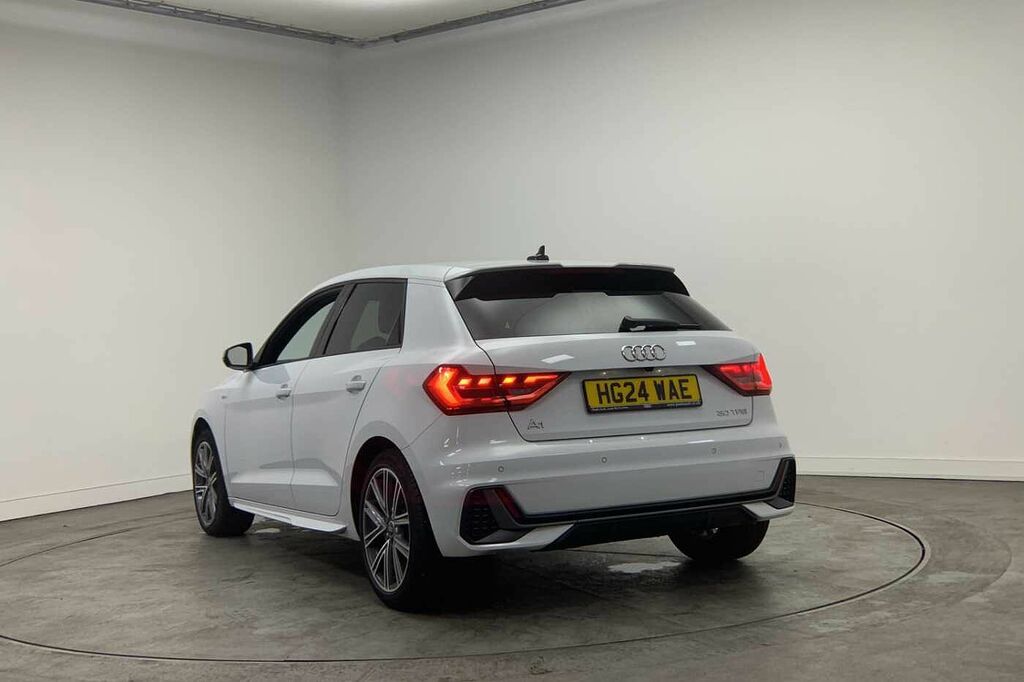 Audi A1 S Line 30 Tfsi 116 Ps 6-Speed - 2024 HG24WAE White #3
