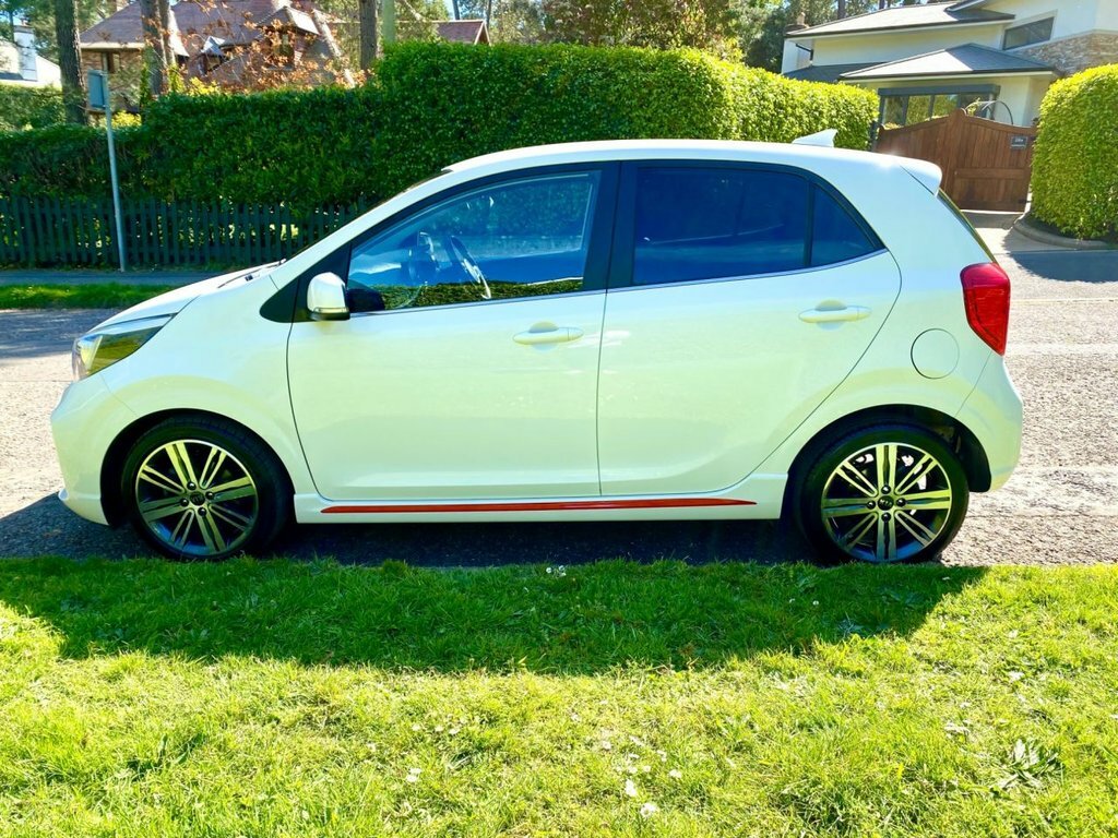 Kia Picanto 1L Gt-line KY69FRC White #4