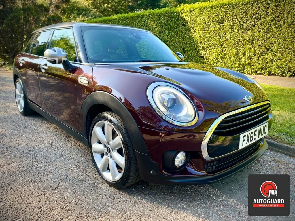 Mini Clubman 1.5L Cooper Red