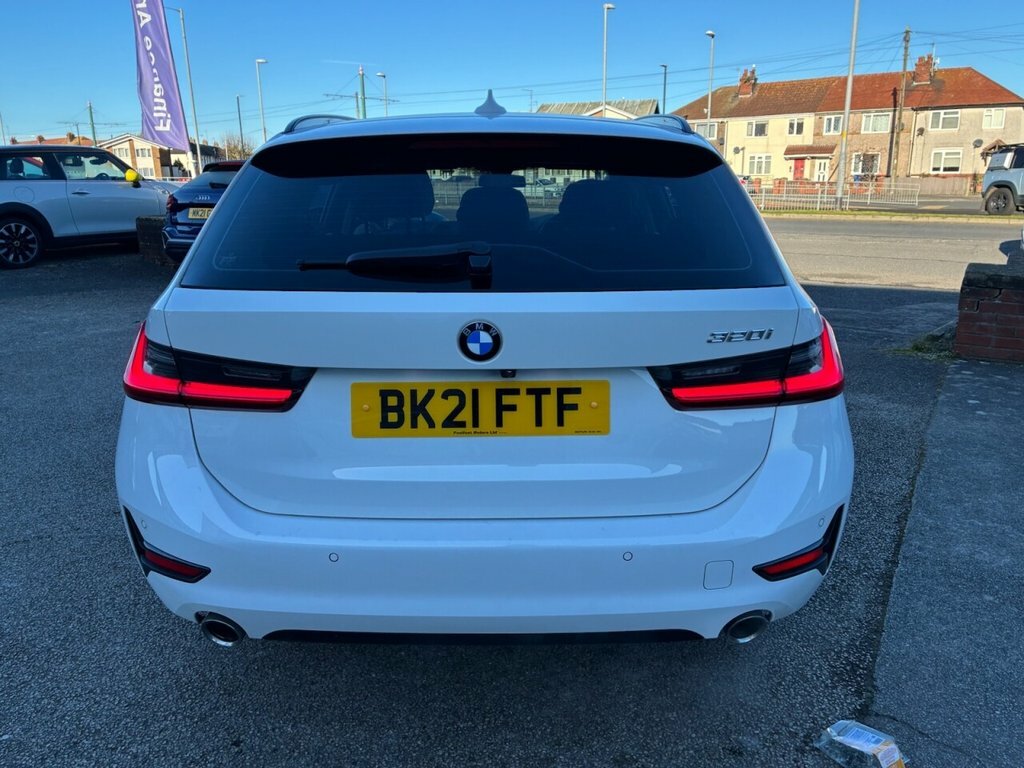 BMW 3 Series 2L Sport BK21FTF White #6