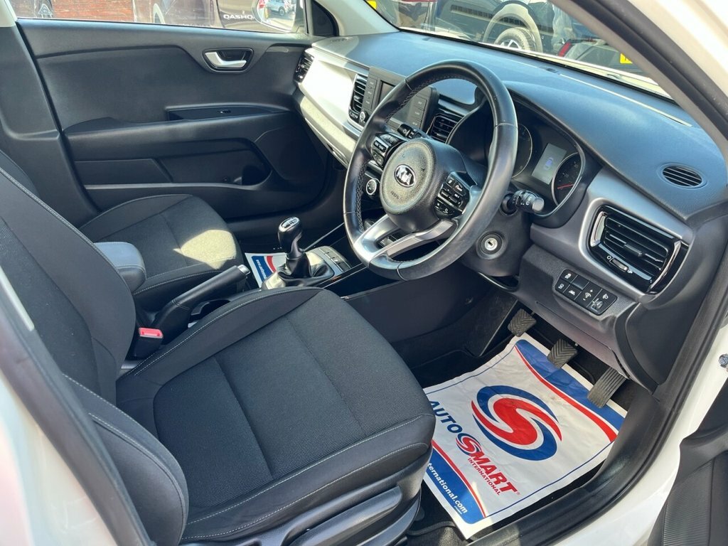 Kia RIO 1L 2 PJ17AKV White #4