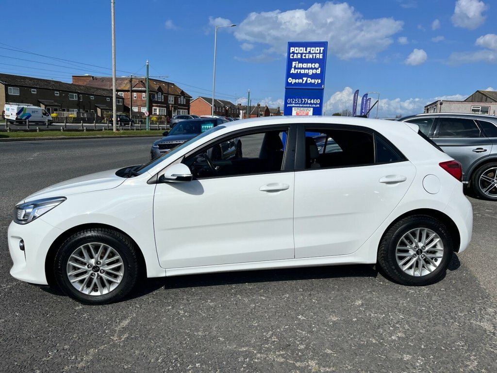 Kia RIO 1L 2 PJ17AKV White #5