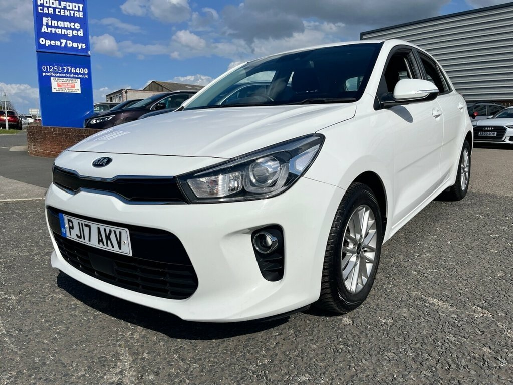 Kia RIO 1L 2 White