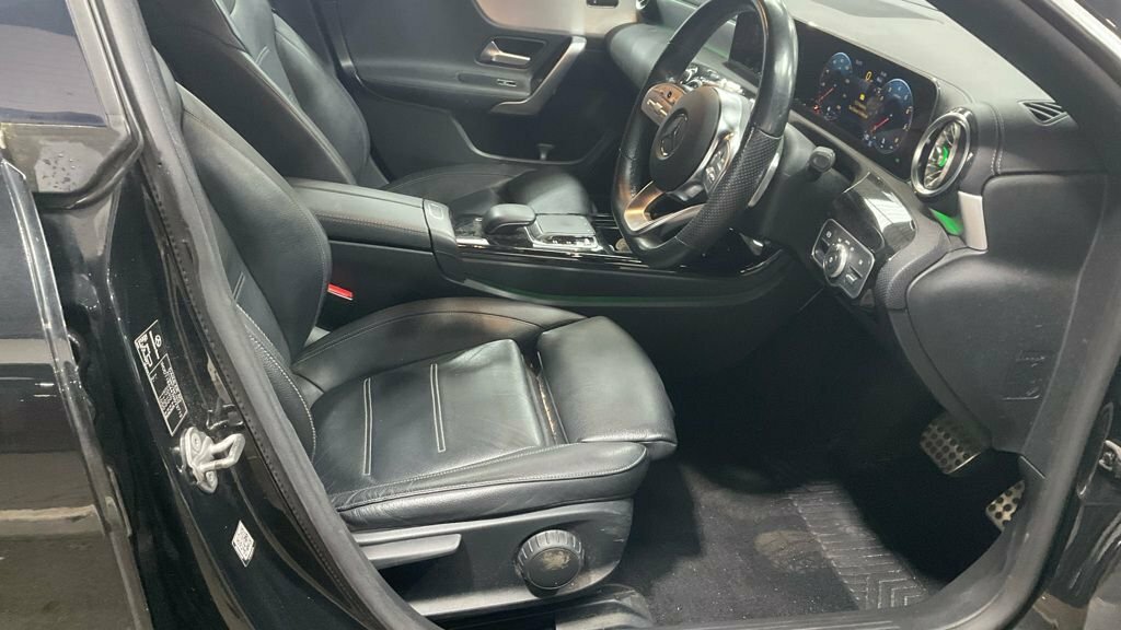 Mercedes-Benz CLA Class 2L Amg Line BU69FKW Black #3