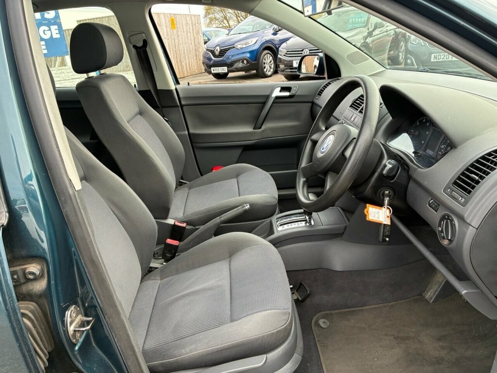 Volkswagen Polo 1.4L Se Green #3