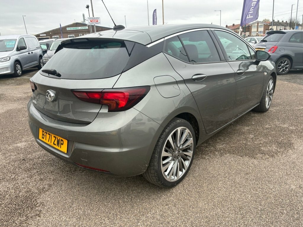 Vauxhall Astra 1.2L Griffin Edition BT71ZWP Grey #4