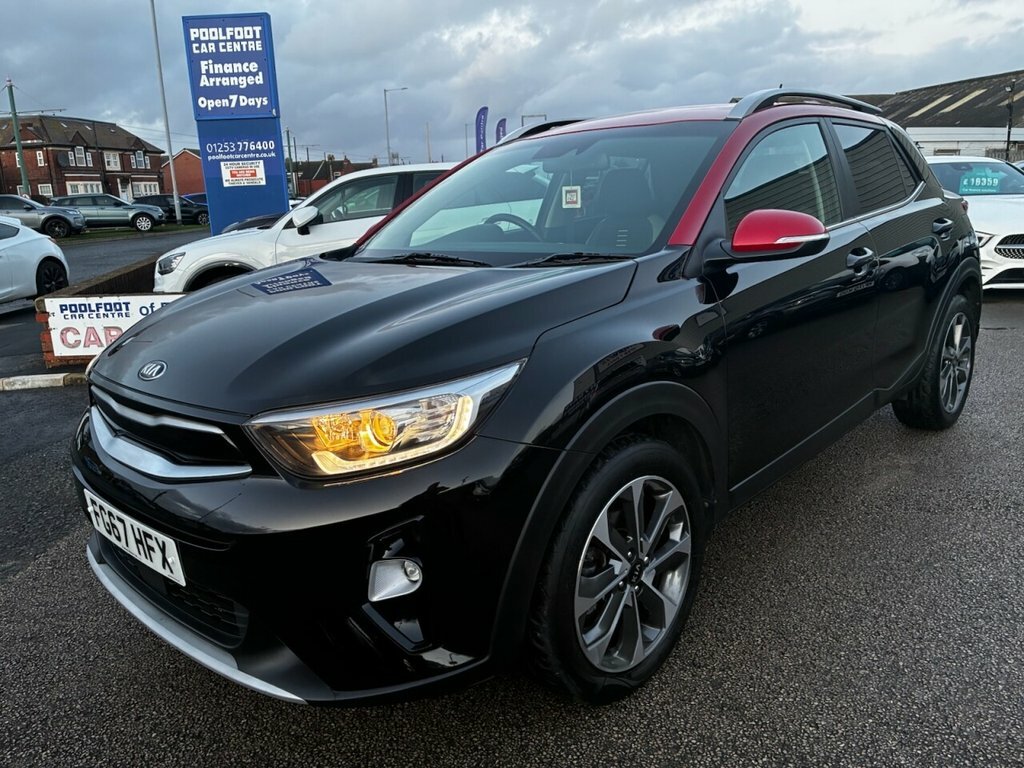 Kia Stonic 1L First Edition Black #2