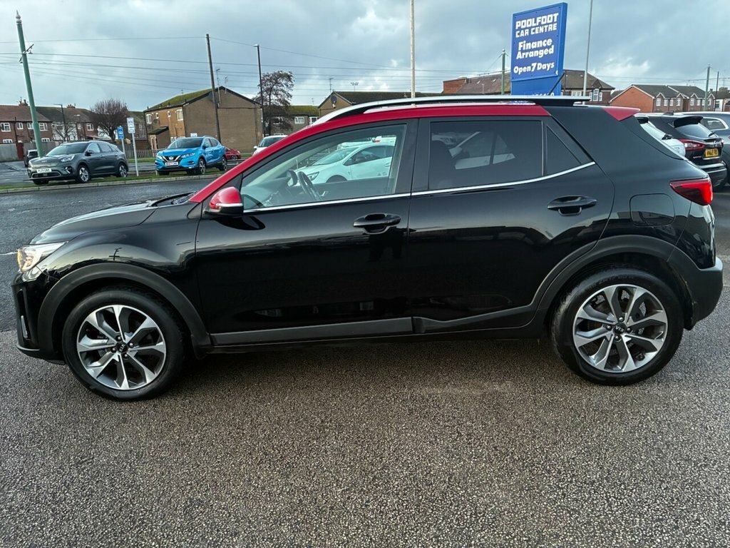 Kia Stonic 1L First Edition Black #3