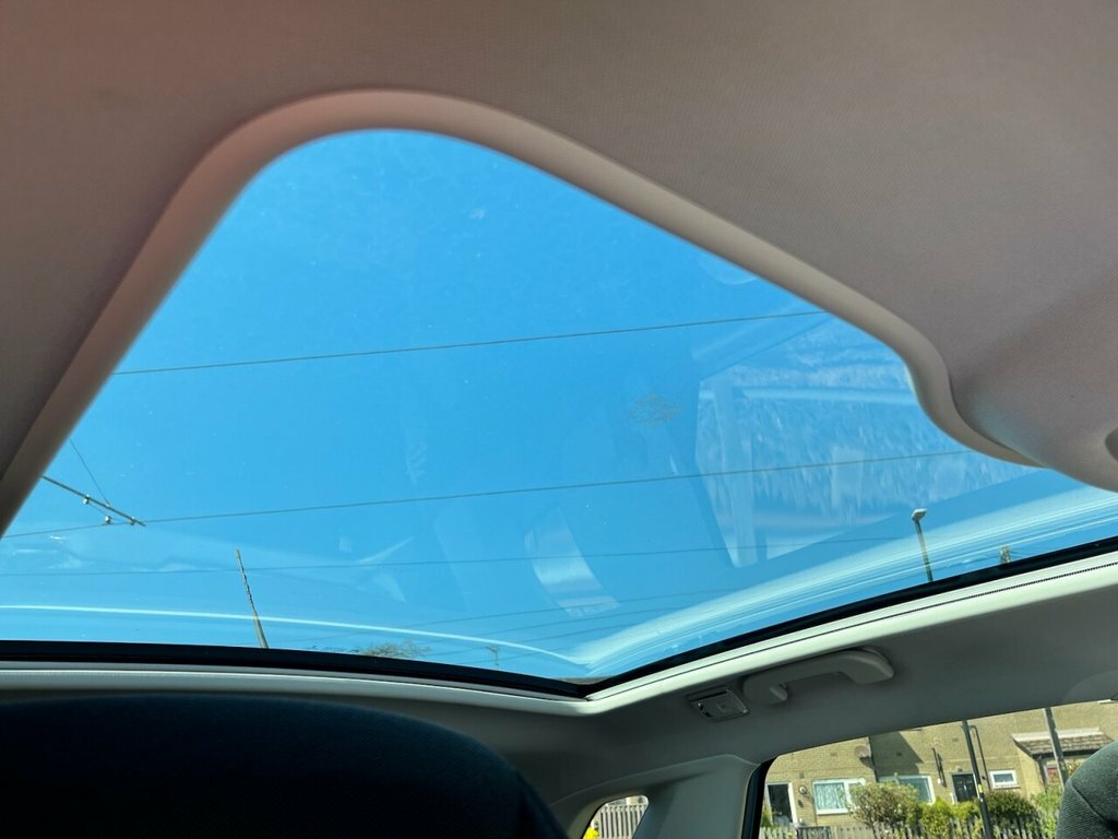 Citroen C4 Picasso 1.6L Se Blue #3
