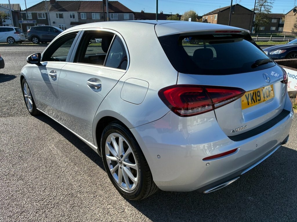 Mercedes-Benz A Class 1.5L Sport YK19VCP Silver #3
