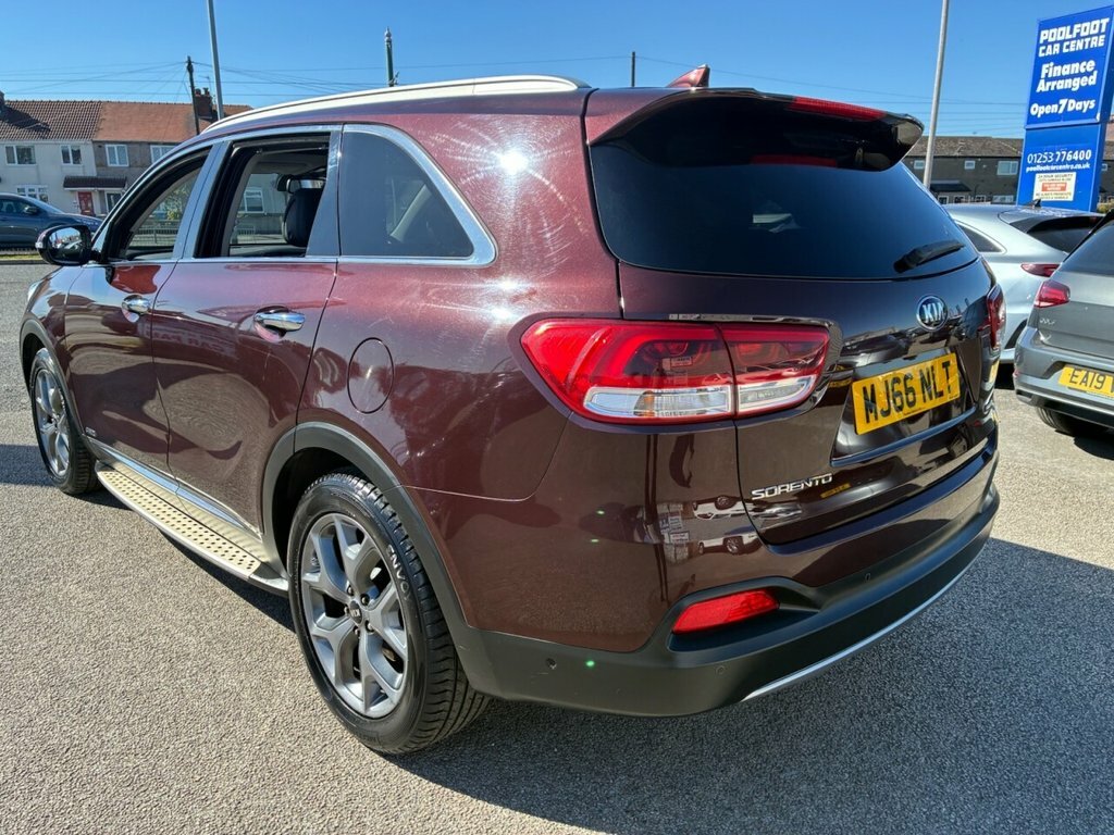 Kia Sorento 2.2L Kx-4 Red #6