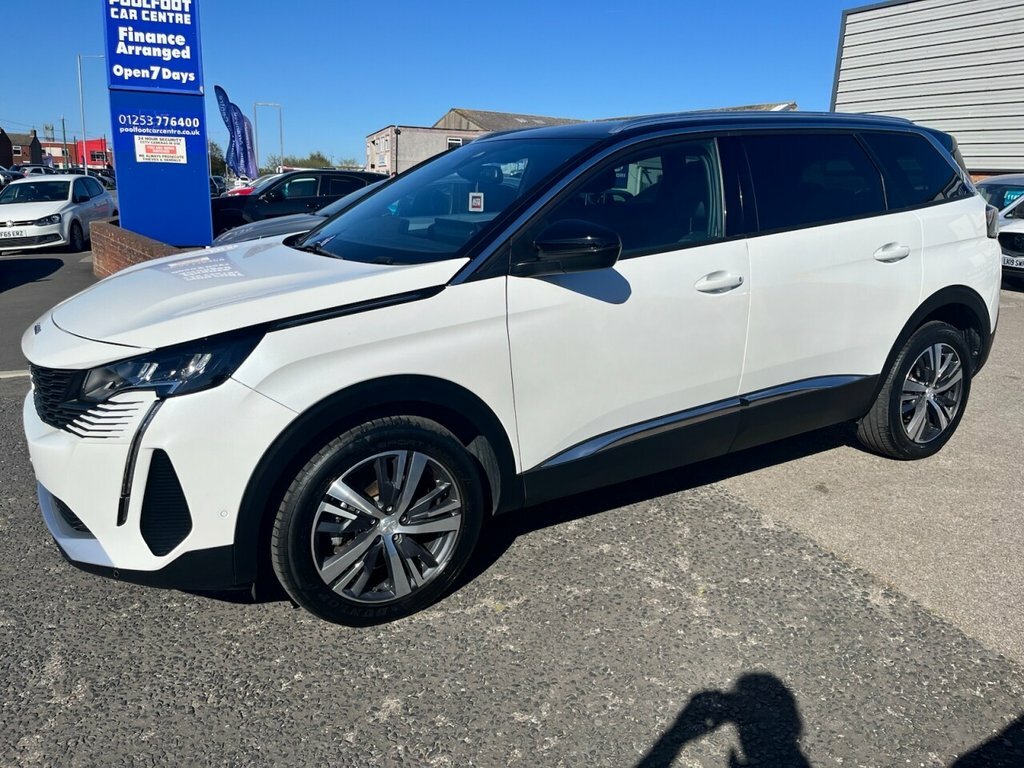 Peugeot 5008 1.5L Allure Premium WV73NSZ White #4