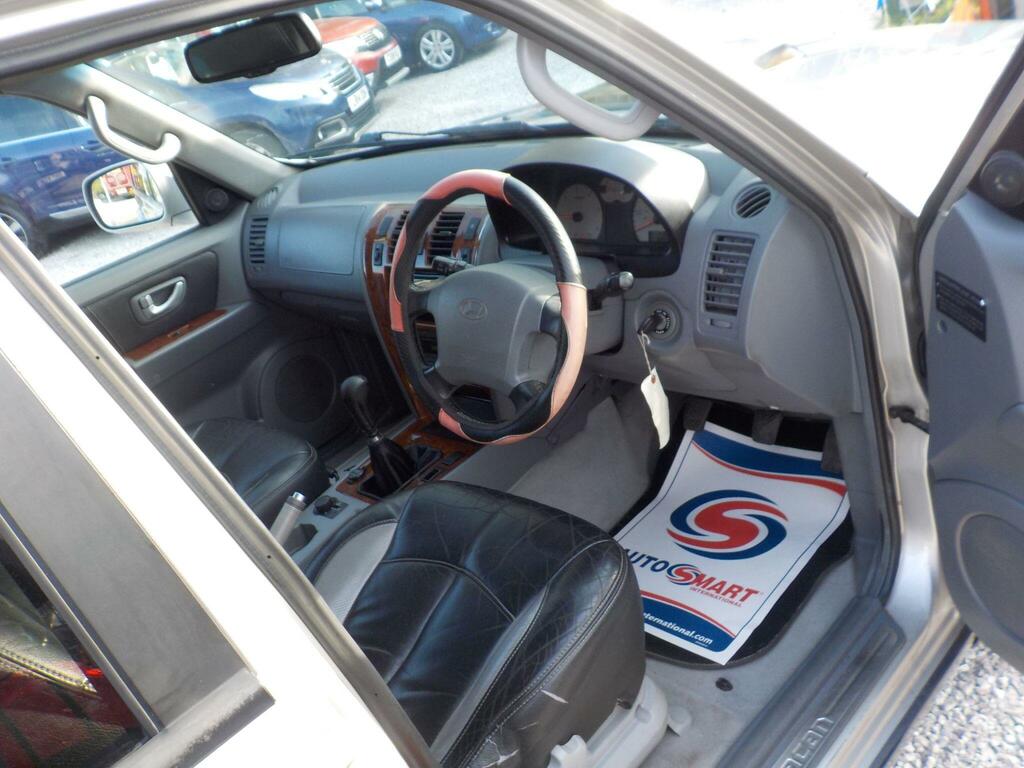 Hyundai Terracan Limited Edition Silver #10