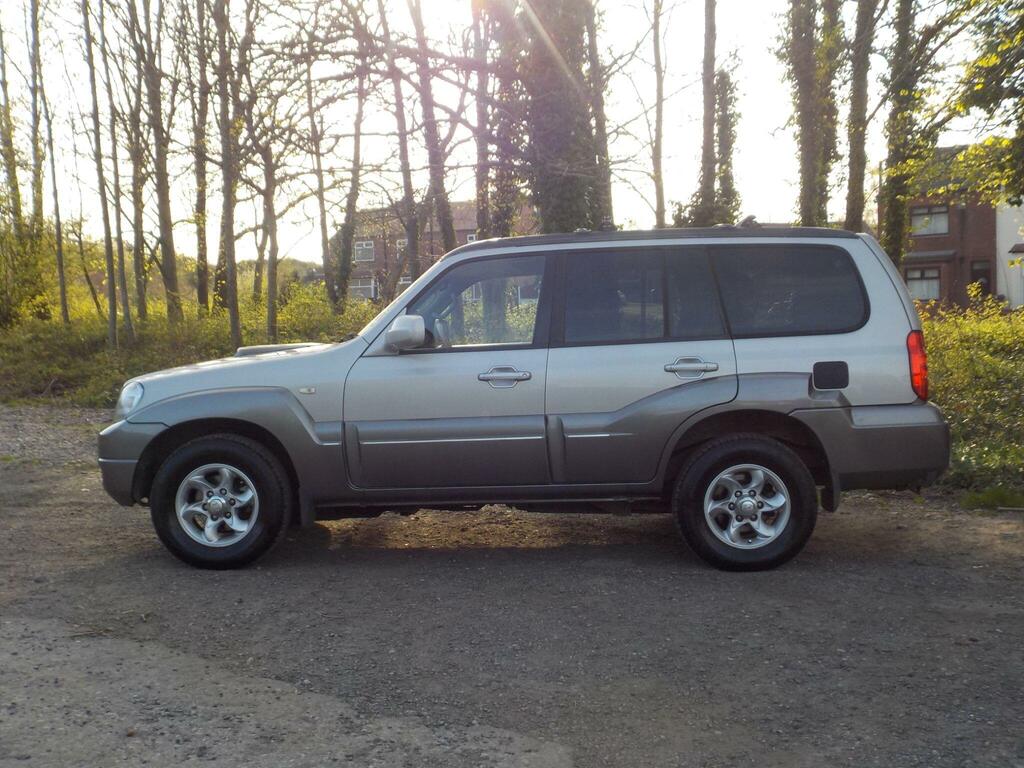 Hyundai Terracan Limited Edition Silver #2