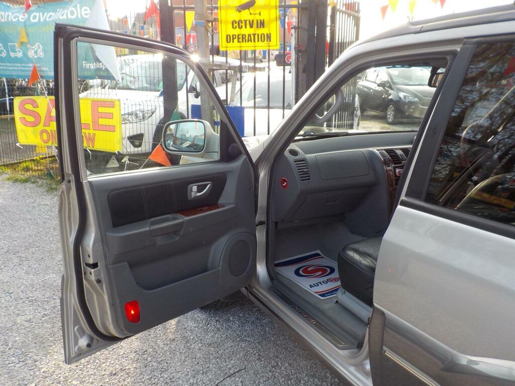 Hyundai Terracan Limited Edition Silver #27
