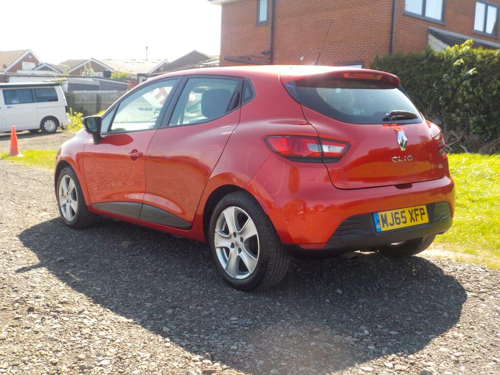 Renault Clio 0.9 Tce Play Euro 6 S S MJ65XFP Red #3