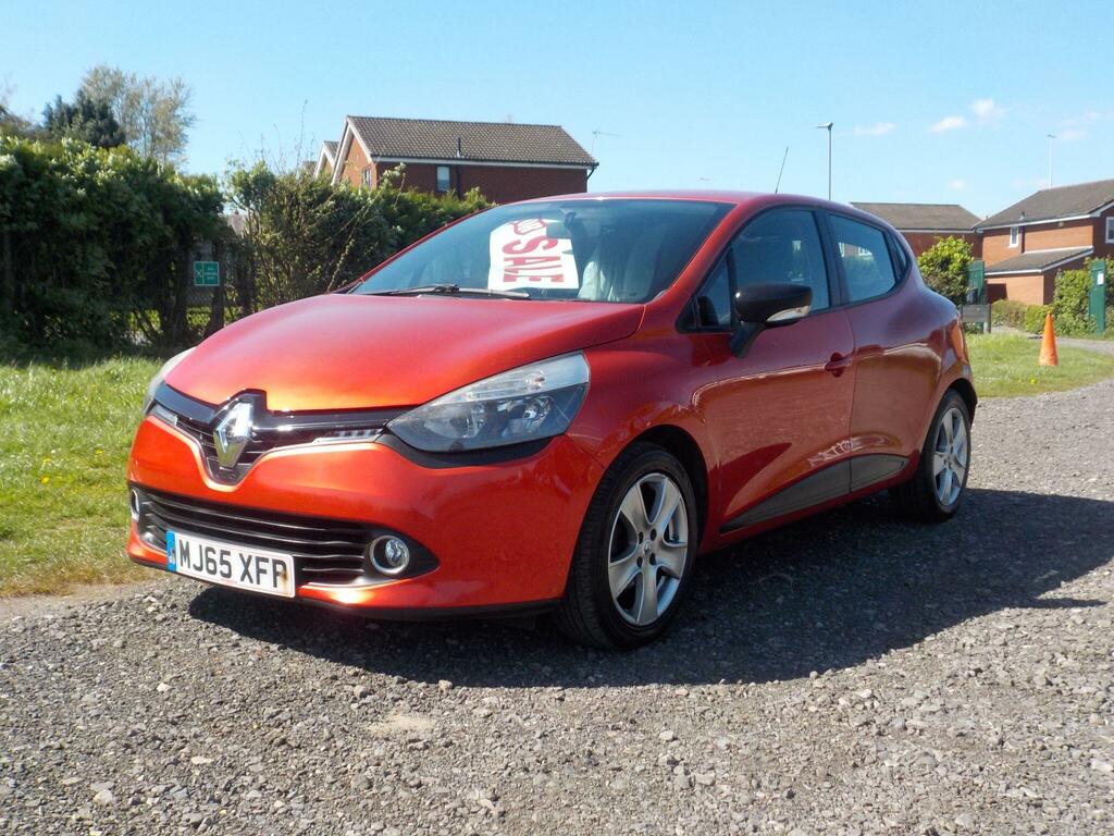 Renault Clio 0.9 Tce Play Euro 6 S S Red
