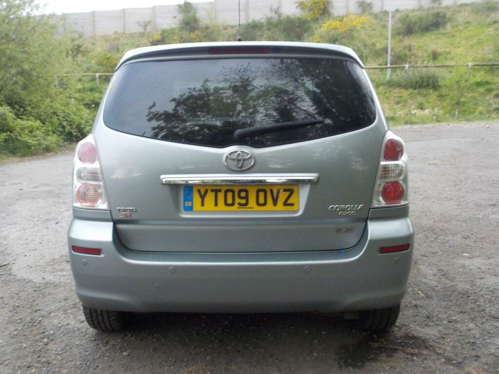 Toyota Corolla Verso 2.2 D-4d Sr  #4