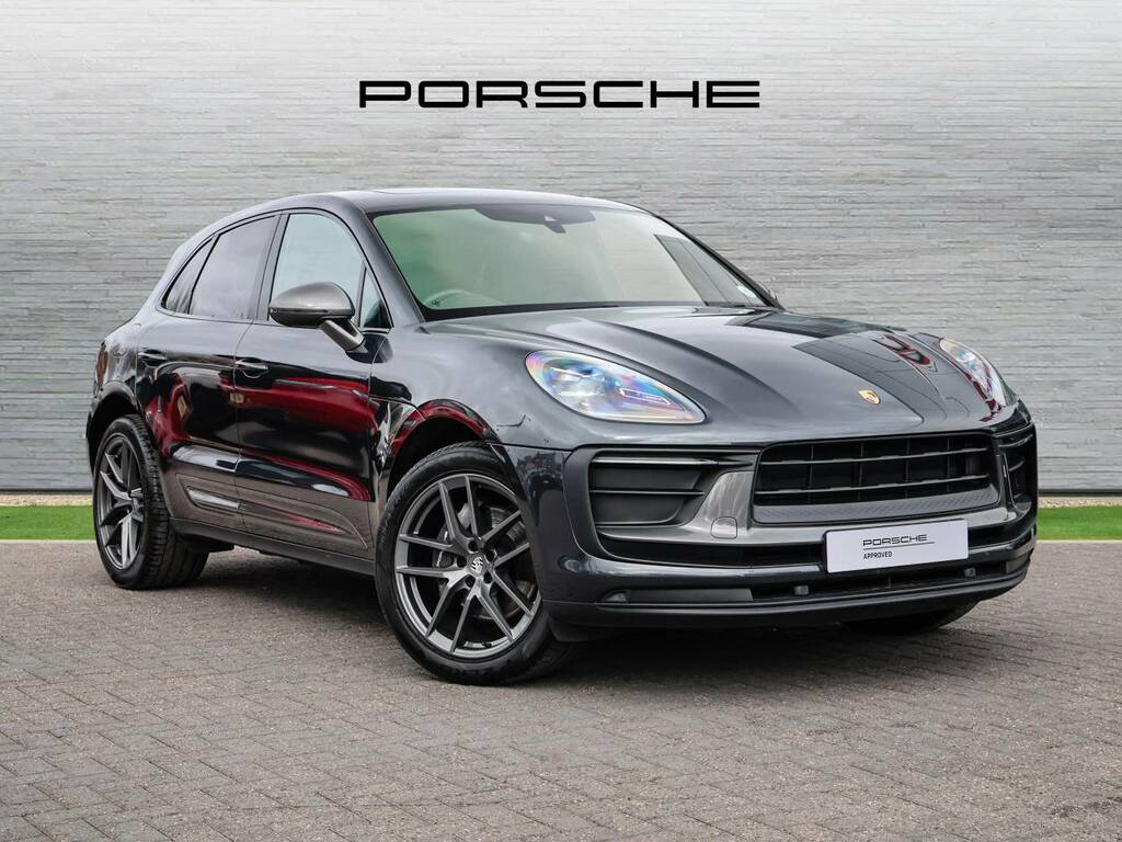 Porsche Macan T Grey