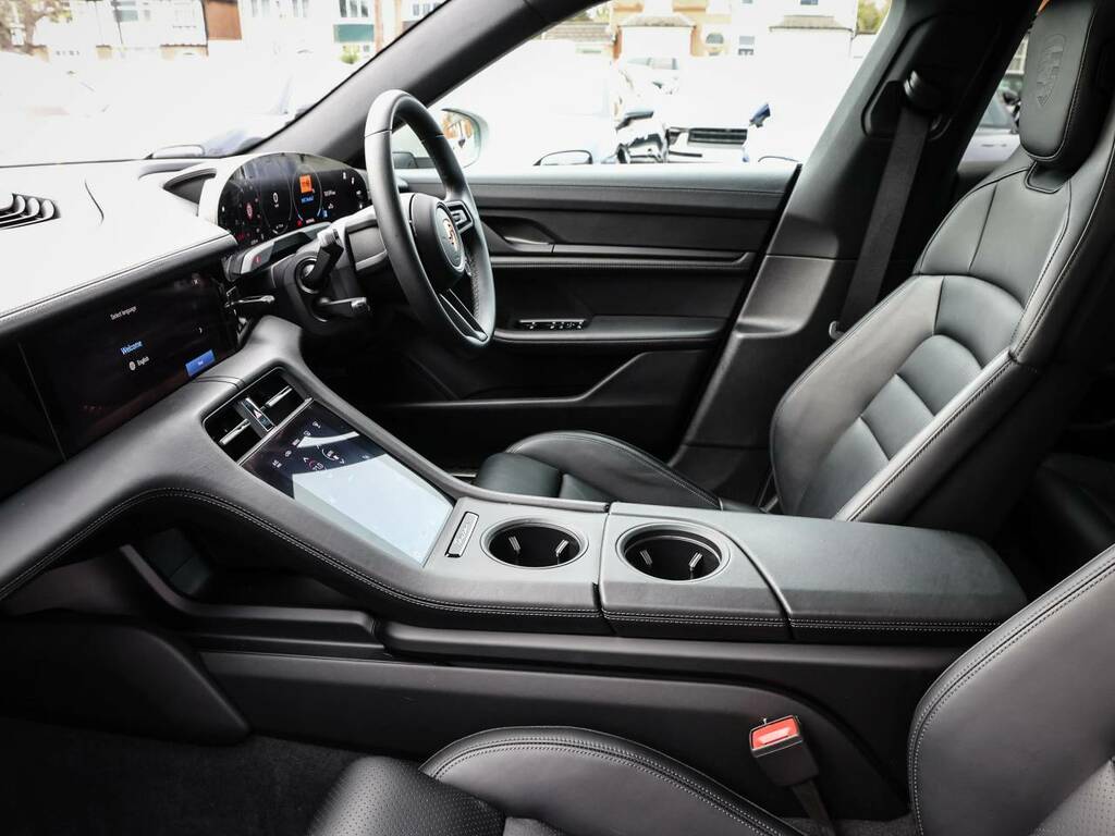 Porsche Taycan 4 Cross Turismo   #5