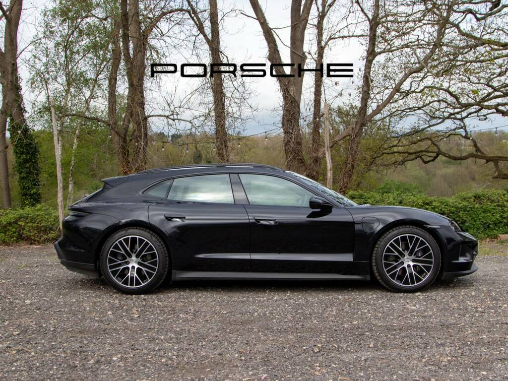 Porsche Taycan Sport Turismo Black #5