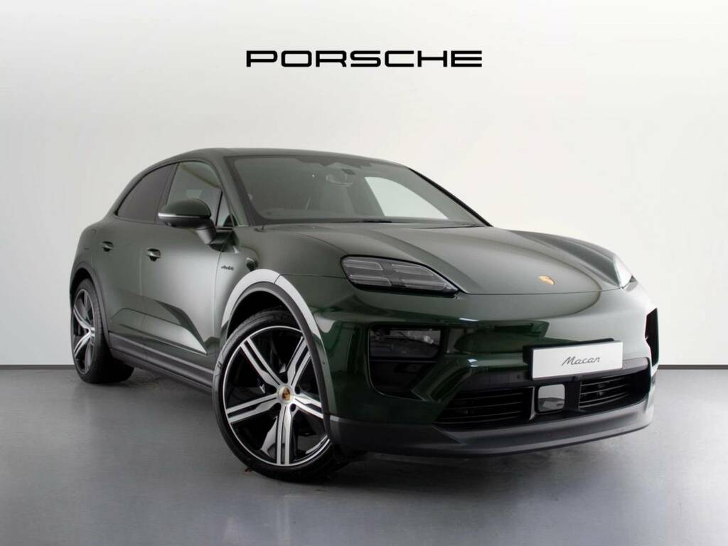 Porsche Macan 4 Electric Green