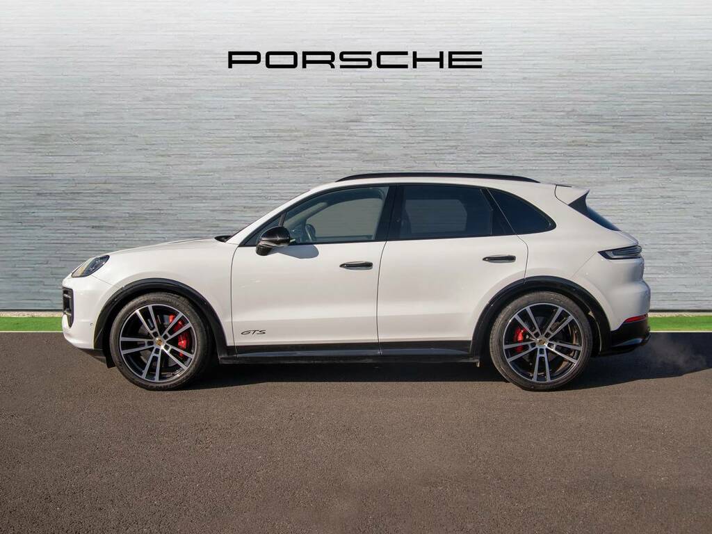 Porsche Cayenne Gts My24 White #2