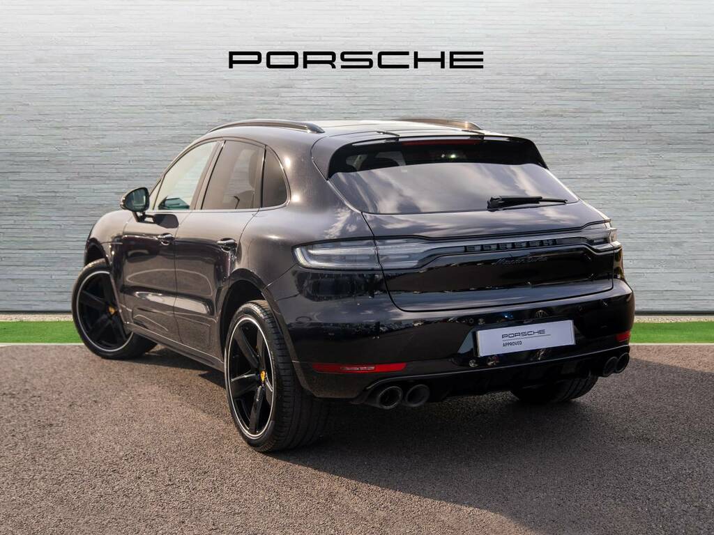 Porsche Macan Turbo My21 Black #3