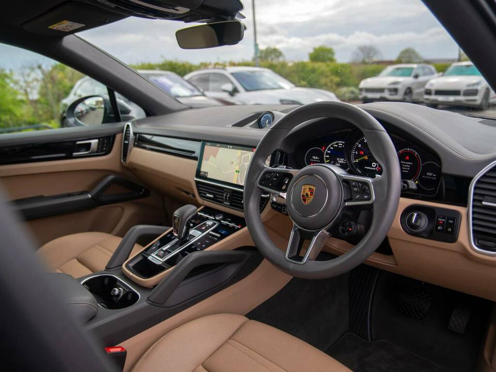 Porsche Cayenne E-hybrid Coup233 My21 Grey #4