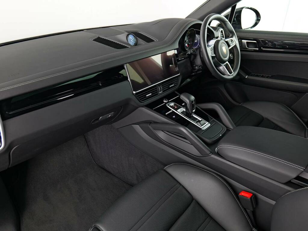 Porsche Cayenne Coup233 Platinum Edition My23 #5