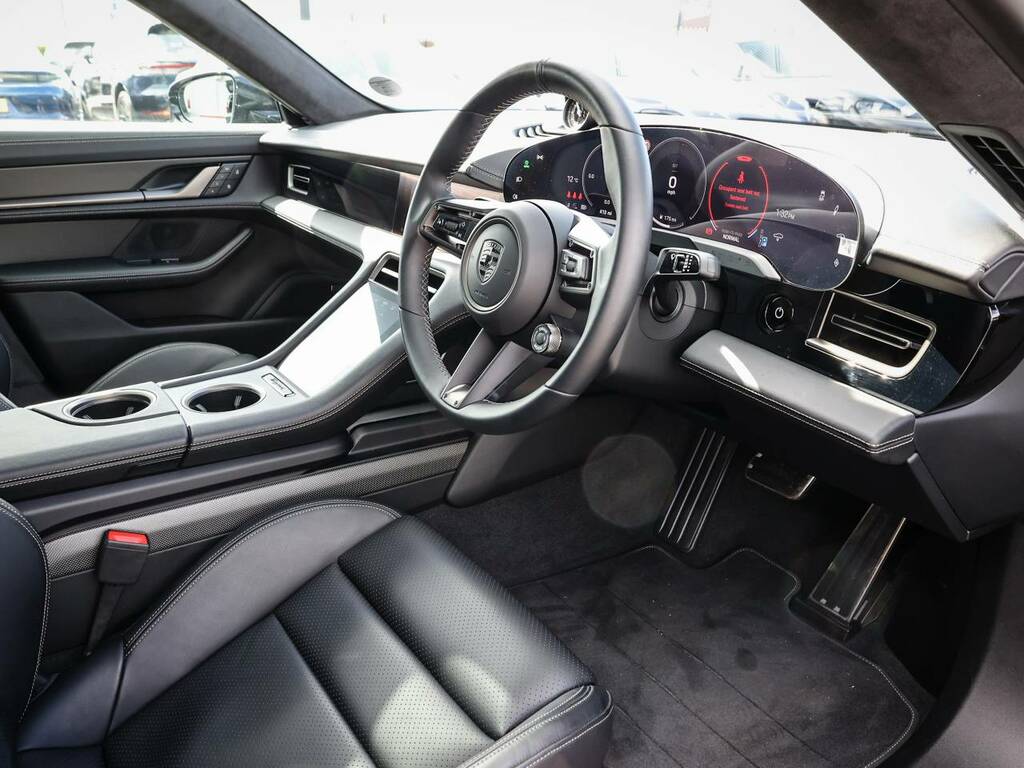 Porsche Taycan Turbo S Black #4