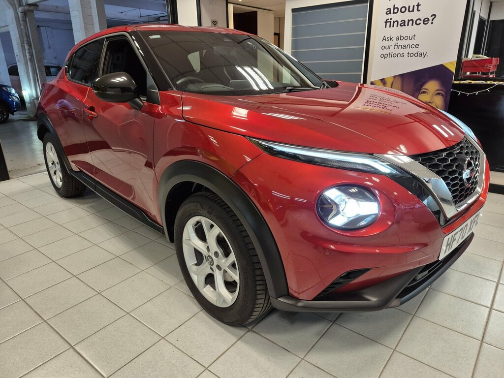Nissan Juke 1.0 Dig-t N-connecta Suv Dct Euro Red