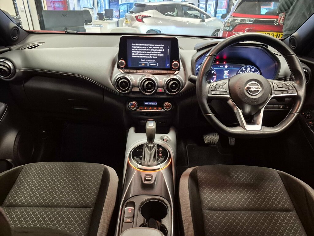 Nissan Juke 1.0 Dig-t N-connecta Suv Dct Euro HF70XFL Red #3
