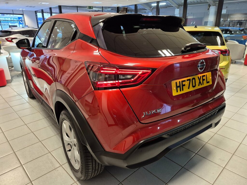 Nissan Juke 1.0 Dig-t N-connecta Suv Dct Euro HF70XFL Red #2