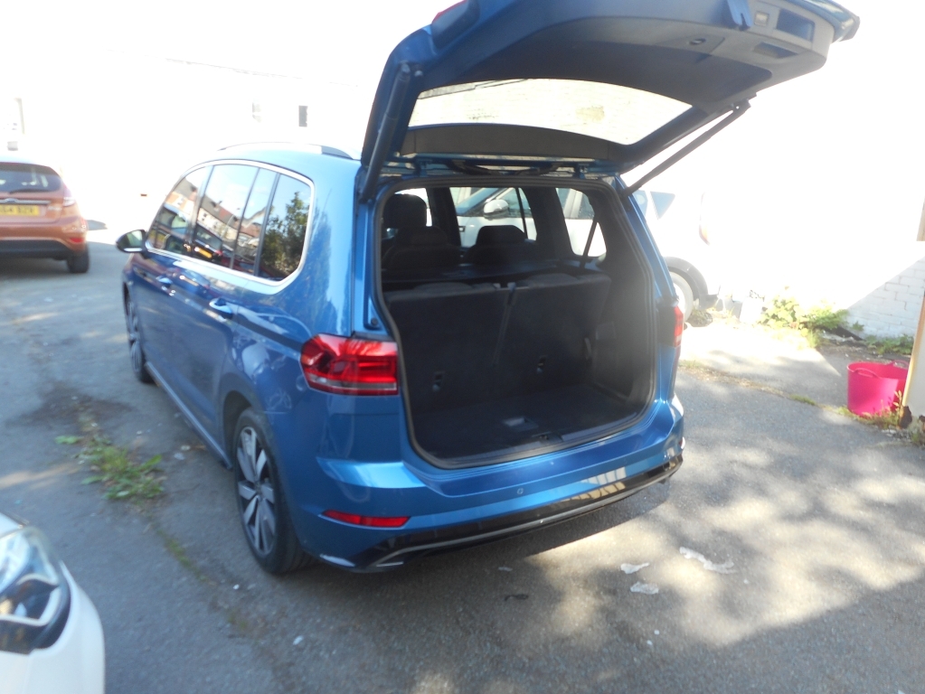 Volkswagen Touran 1.5 R-line Tsi Dsg YB70FVN Blue #4