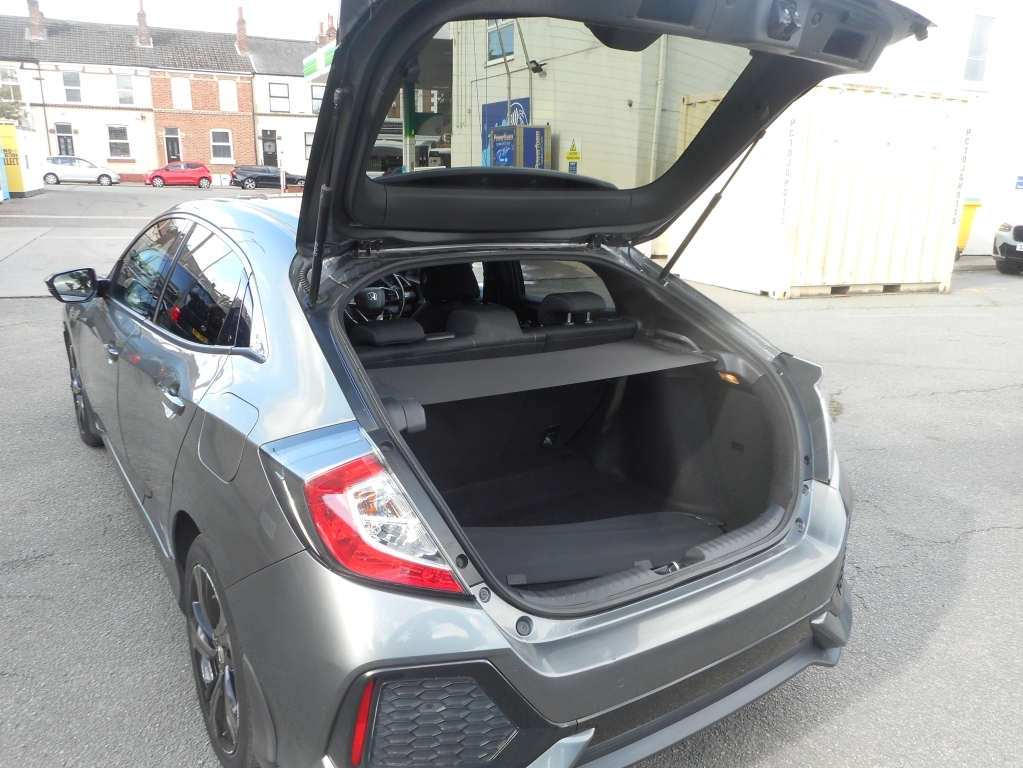 Honda Civic Vtec Sr 1.0 Vtec Sr GJ19XLB Grey #4