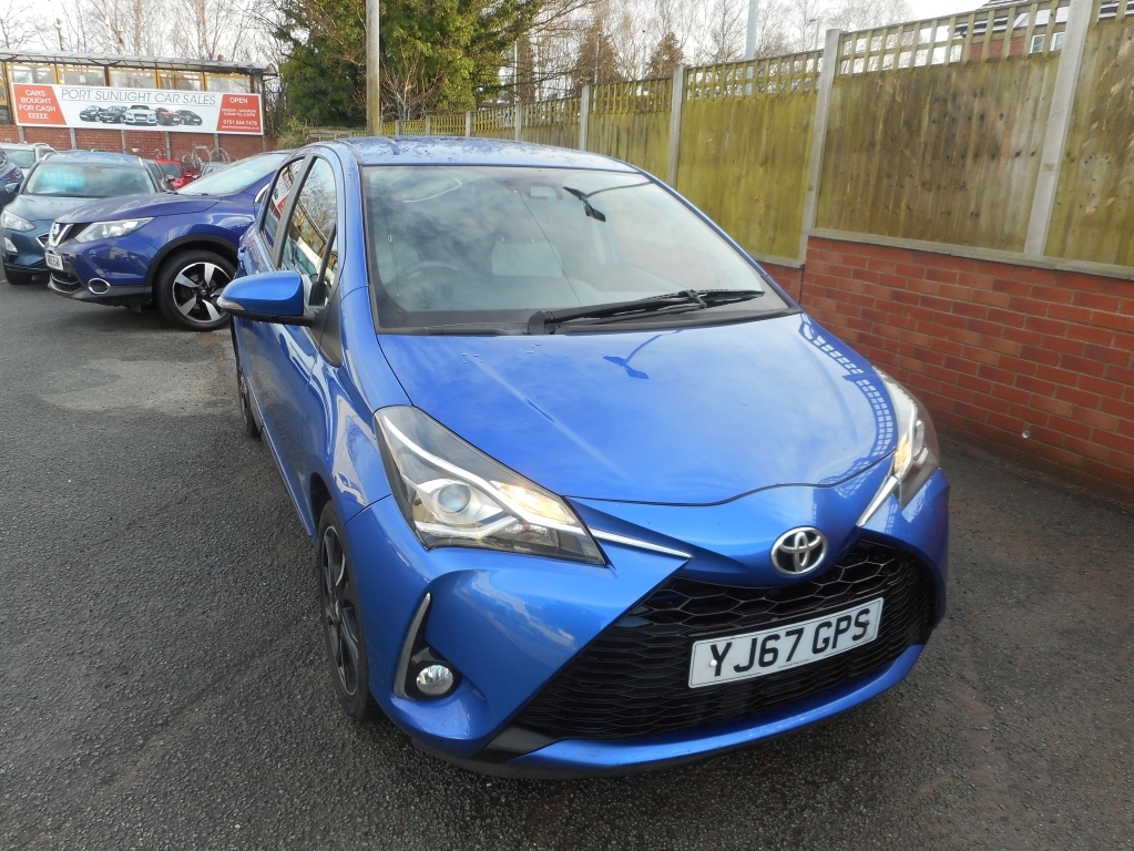 Toyota Yaris 1.5 Vvt-i Design Blue