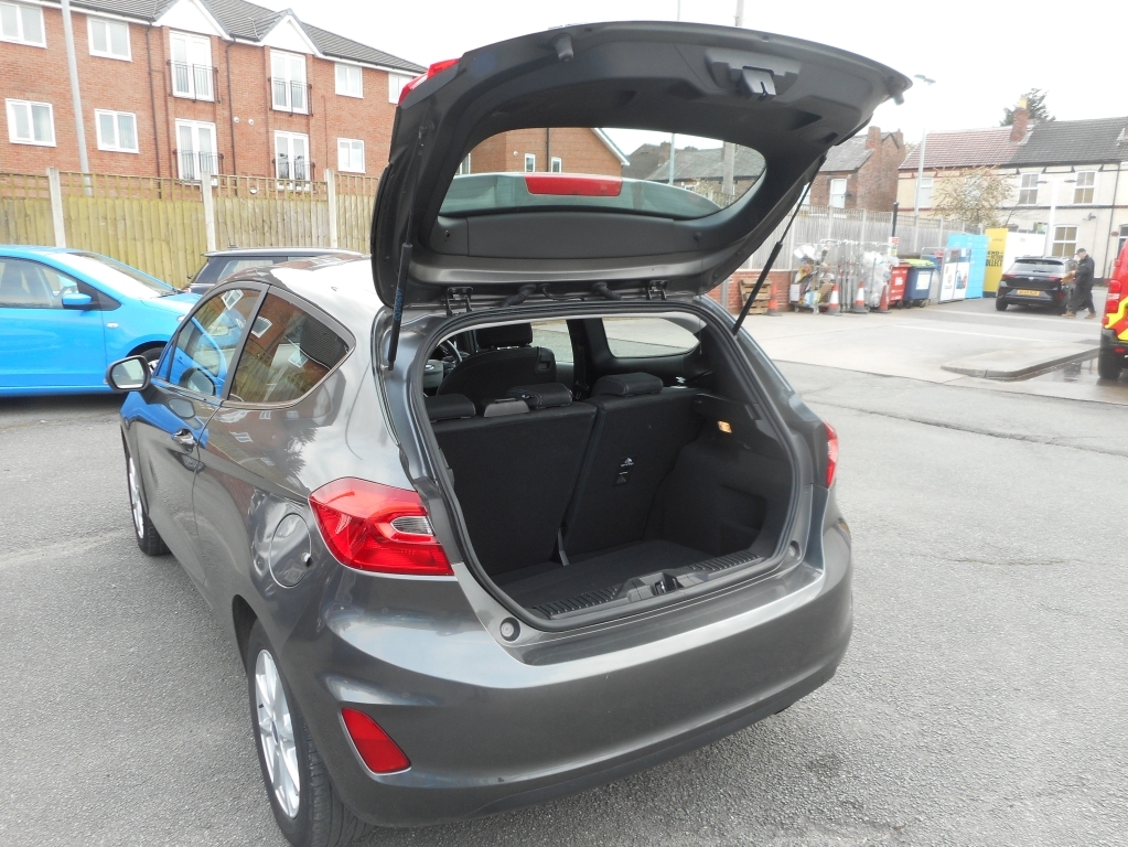 Ford Fiesta 1.1 Zetec MC17XMT Grey #4