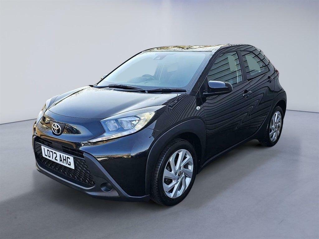 Toyota Aygo X 1.0 Vvt-i Pure Euro 6 Ss L072AHG Black #4