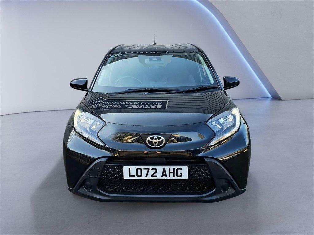 Toyota Aygo X 1.0 Vvt-i Pure Euro 6 Ss L072AHG Black #3