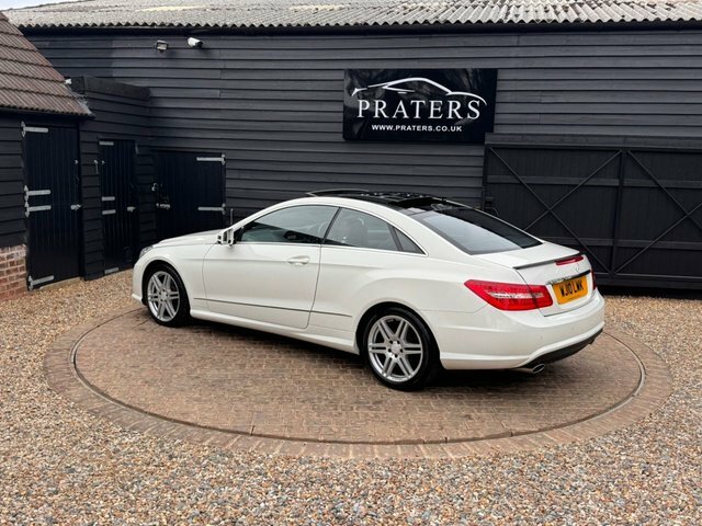 Mercedes-Benz E Class E350 Cdi V6 Blueefficiency WJ10LWK White #4