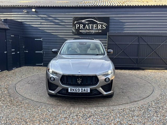 Maserati Levante V6 Gransport Nerissimo Suv Grey #4