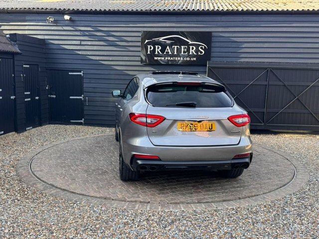 Maserati Levante V6 Gransport Nerissimo Suv Grey #3