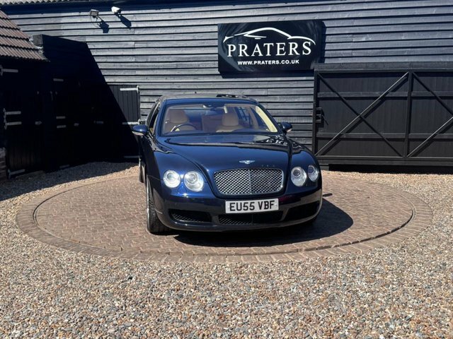 Bentley Continental W12 Flying Spur Saloon Blue #4