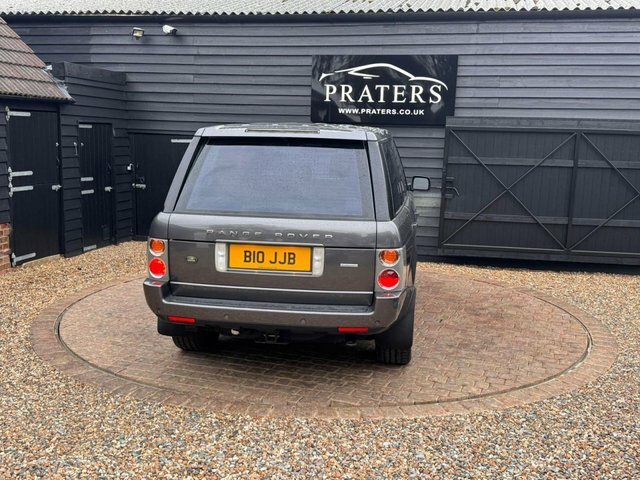Land Rover Range Rover 3.0 Td6 Vogue Station Green #24
