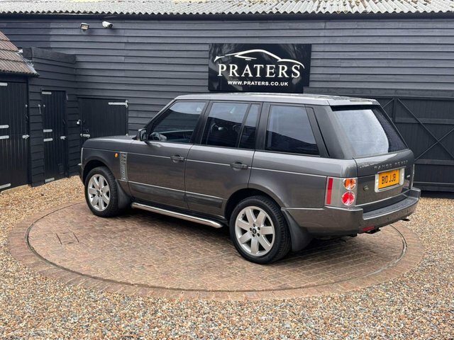 Land Rover Range Rover 3.0 Td6 Vogue Station Green #8