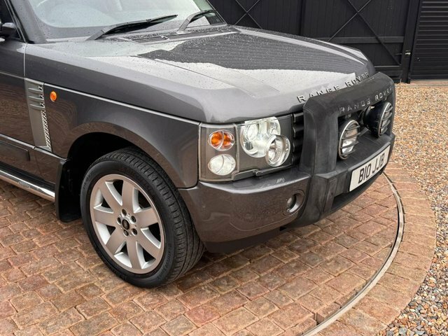 Land Rover Range Rover 3.0 Td6 Vogue Station Green #17