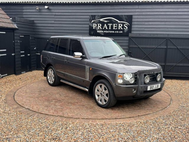 Land Rover Range Rover 3.0 Td6 Vogue Station Green #1
