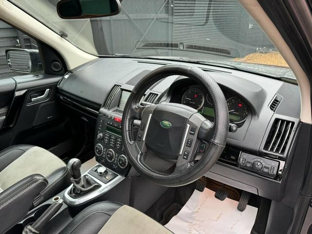 Land Rover Freelander Hatchback Black #11
