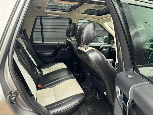 Land Rover Freelander Hatchback Black #16